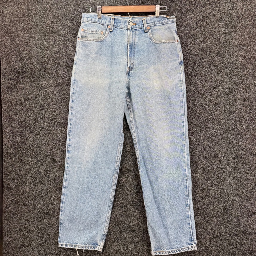 Vintage Levis 550 Relaxed Straight Leg Jeans Light Wash 34x30 Mens Denim